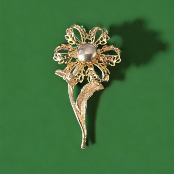 Gold Flower Stem and Leaf Brooch Pin - Picture 1 of 6